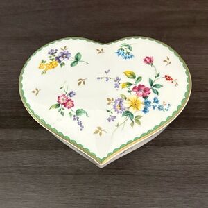 Christopher Stuart Heart Trinket Box Garden Floral Bone China